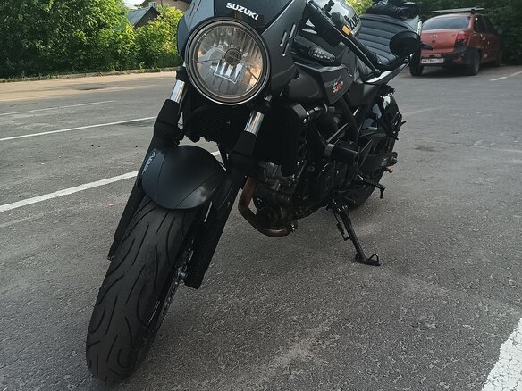 2018 Suzuki SV 650, серебристый, 550000 рублей - вид 5