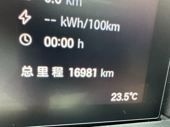 2025 Toyota bZ3X 58.3 kWh, серебристый, 2950000 рублей - вид 16