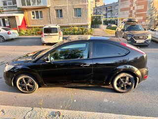 2008 Ford Focus II Рестайлинг, чёрный, 370000 рублей, вид 4
