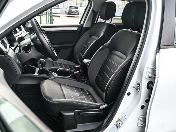 2021 Renault Arkana I, белый, 1734000 рублей - вид 9