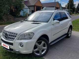 2011 Mercedes-Benz M-Класс 350 II (W164) Рестайлинг, белый, 1500000 рублей, вид 1