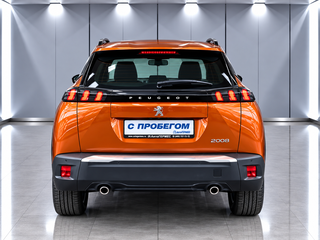 2023 Peugeot 2008 II, оранжевый, 2299000 рублей, вид 3