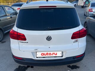 2012 Volkswagen Tiguan I Рестайлинг, белый, 800000 рублей, вид 3