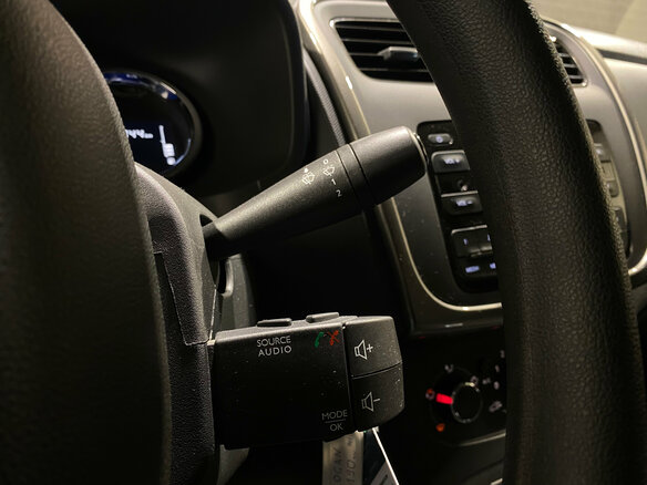 2022 Renault Logan Stepway II Рестайлинг, белый, 1260000 рублей - вид 17