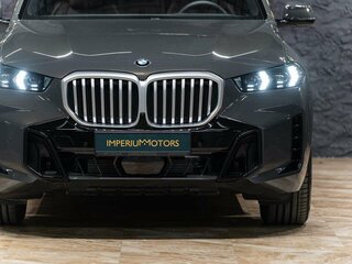 2026 BMW X5 40i IV (G05/G18) Рестайлинг, серый, 13990000 рублей, вид 3