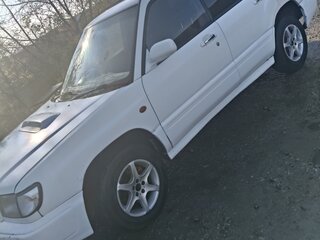 1998 Subaru Forester I, белый, 345000 рублей, вид 1