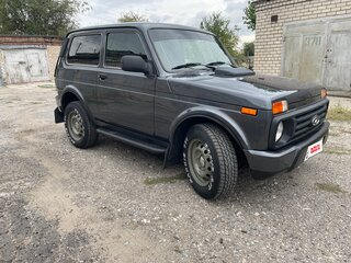 2017 Lada (ВАЗ) 2121 (4x4) Urban I Рестайлинг, серебристый, 635000 рублей, вид 3
