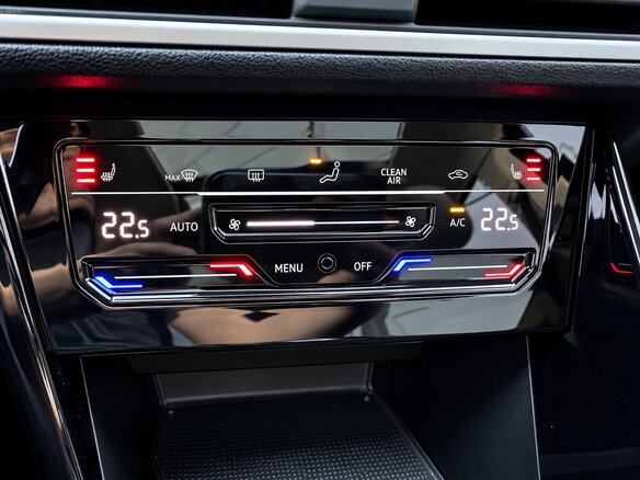 2023 Volkswagen Tayron I Рестайлинг, чёрный, 2400007 рублей - вид 10