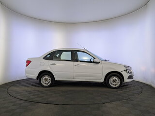 2024 Lada (ВАЗ) Granta I Рестайлинг, белый, 670000 рублей, вид 4
