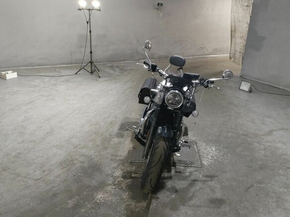 2018 Triumph Speedmaster, чёрный, 1300000 рублей - вид 2