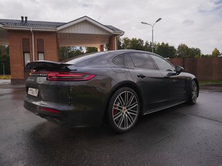 2019 Porsche Panamera Turbo II, серый, 6640000 рублей, вид 5
