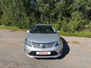 2012 Toyota Avensis III Рестайлинг, серебристый, 1000000 рублей, вид 3