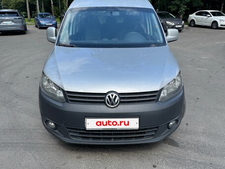 2011 Volkswagen Caddy III Рестайлинг, серебристый, 725000 рублей, вид 2