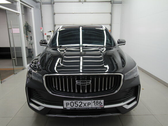 2024 Geely Monjaro I, чёрный, 3000000 рублей - вид 2