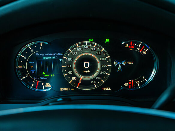 2019 Cadillac Escalade IV, чёрный, 3650000 рублей - вид 27