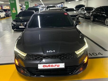2021 Kia K5 III, серый, 2505000 рублей, вид 2