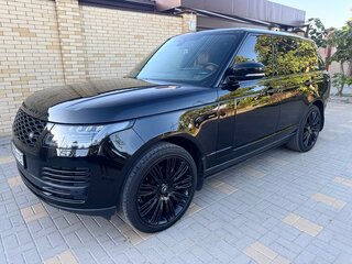 2020 Land Rover Range Rover IV Рестайлинг, чёрный, 7800000 рублей, вид 4