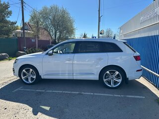 2018 Audi Q7 II (4M), белый, 5500000 рублей, вид 4
