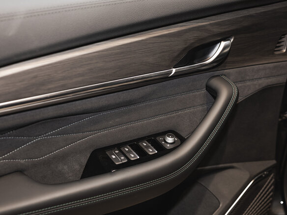 2026 Geely Monjaro I Рестайлинг, чёрный, 4954990 рублей - вид 8