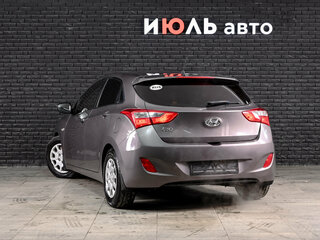 2013 Hyundai i30 II, коричневый, 770000 рублей, вид 3