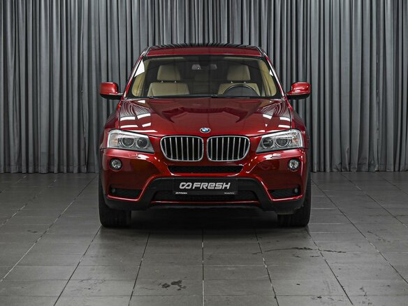 2012 BMW X3 28i xDrive II (F25), красный - вид 2