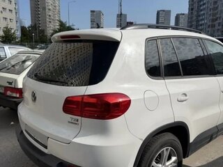 2012 Volkswagen Tiguan I Рестайлинг, белый, 900000 рублей, вид 4