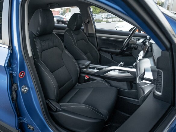 2020 Geely Coolray I, синий, 1410000 рублей - вид 9