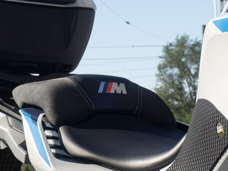 2024 BMW S 1000 XR, белый, 2700000 рублей, вид 4