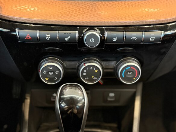 2026 Lada (ВАЗ) Vesta SW Cross I Рестайлинг (NG), серый, 2128000 рублей - вид 23