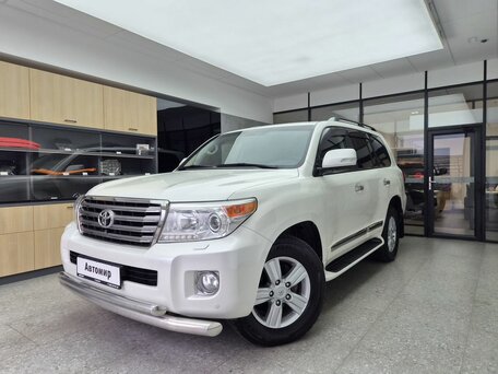 Toyota Land Cruiser 200 Series Рестайлинг 1