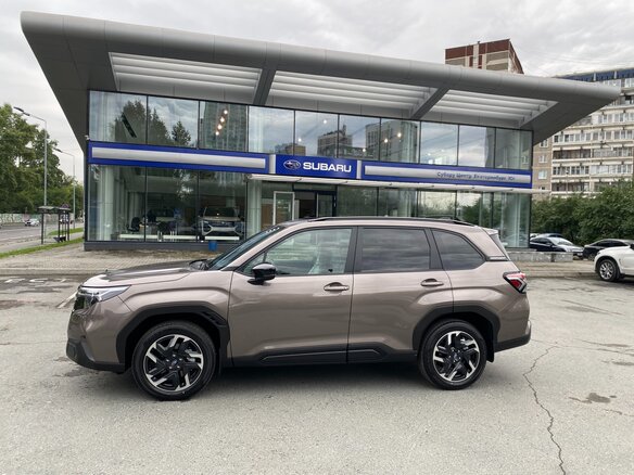 2026 Subaru Forester VI, коричневый