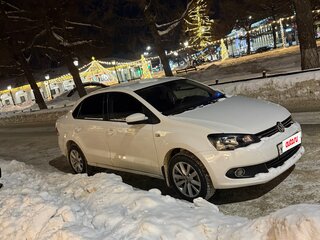 2012 Volkswagen Polo V, белый, 990000 рублей, вид 2