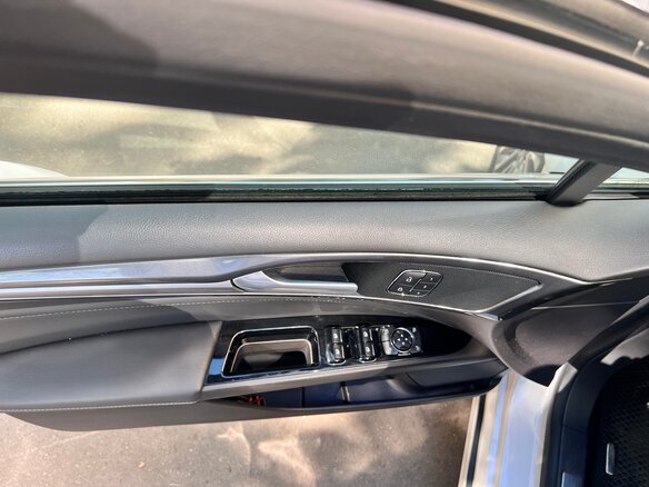 2019 Ford Mondeo V Рестайлинг, белый, 2250000 рублей - вид 16