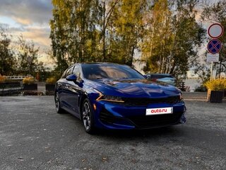 2020 Kia K5 III, синий, 2280000 рублей, вид 2