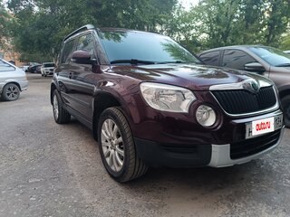 2013 Skoda Yeti I, красный, 970000 рублей, вид 1