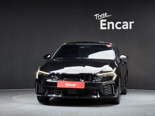 2023 Kia K5 III Рестайлинг, чёрный, 2390000 рублей, вид 3