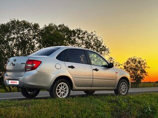 2016 Lada (ВАЗ) Granta I, серебристый, 300000 рублей, вид 4