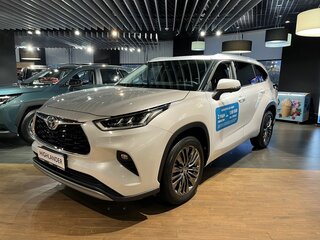 2026 Toyota Highlander IV (XU70), белый, 5450000 рублей, вид 3