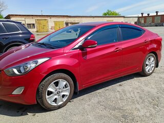 2011 Hyundai Elantra V (MD), красный, 850000 рублей, вид 5