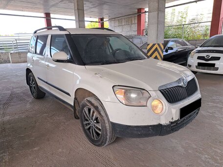 2012 Skoda Yeti I, белый, 566000 рублей, вид 3