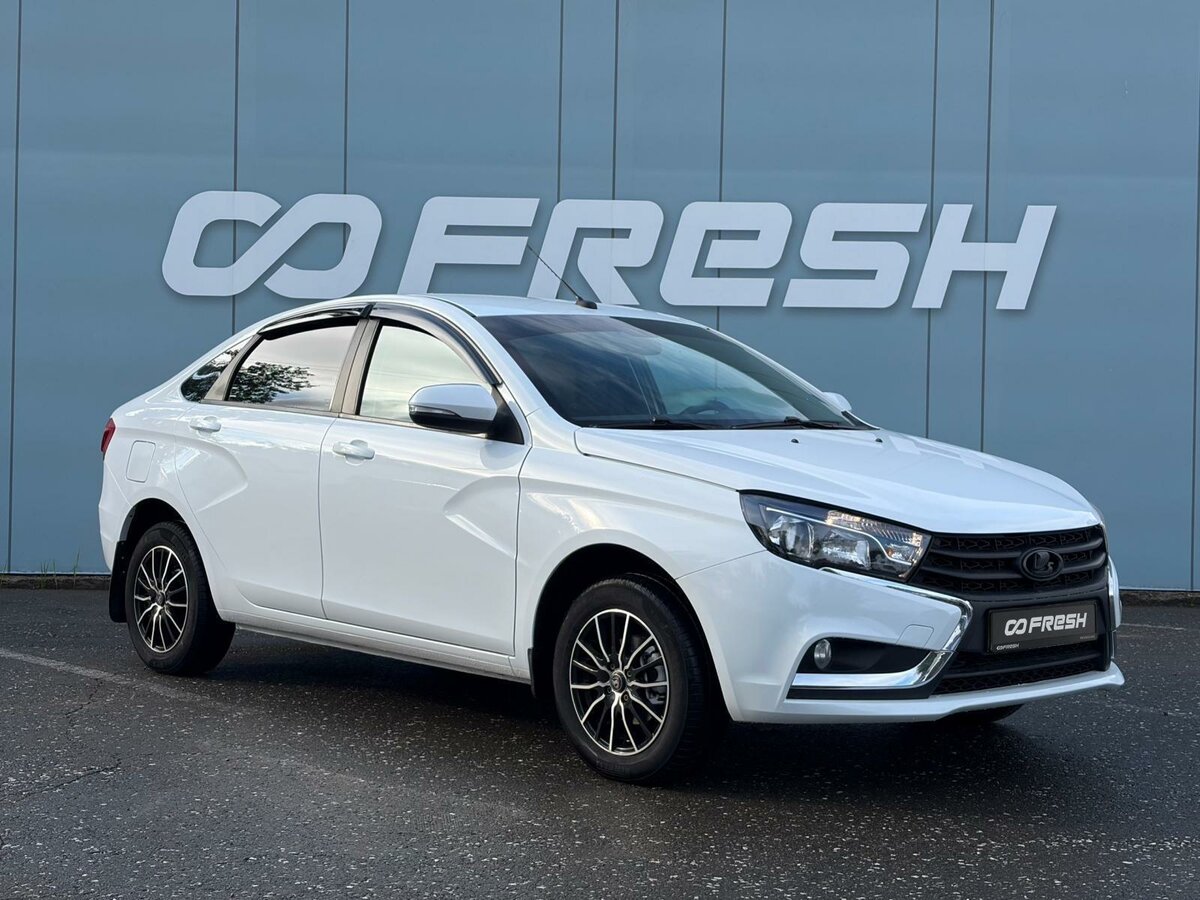 Открыть фотографии: Lada (ВАЗ) Vesta I