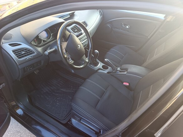 2014 Renault Fluence I Рестайлинг, чёрный, 990000 рублей - вид 6