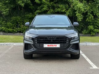 2019 Audi Q8 55 TFSI I (4M), серый, 6100000 рублей, вид 5