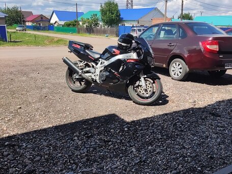 1996 Honda CBR 919RR Fireblade, чёрный, 330000 рублей, вид 3