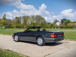 1995 Mercedes-Benz SL-Класс 600 IV (R129), чёрный, 9400000 рублей, вид 2