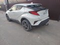 2019 Toyota C-HR I Рестайлинг, белый, 2200000 рублей - вид 1
