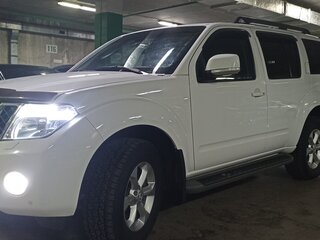 2014 Nissan Pathfinder III Рестайлинг, белый, 1800000 рублей, вид 2