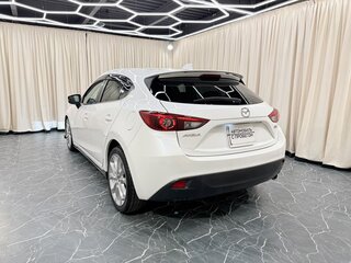 2014 Mazda Axela III, белый, 1249000 рублей, вид 4