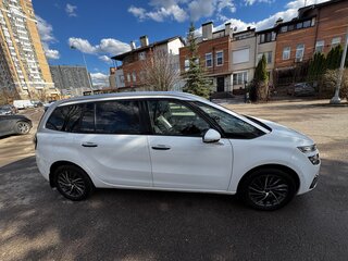 2017 Citroen C4 Picasso Grand II Рестайлинг, белый, 1127000 рублей, вид 4