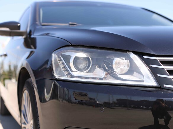 2014 Volkswagen Passat B7, чёрный, 1125823 рублей - вид 9